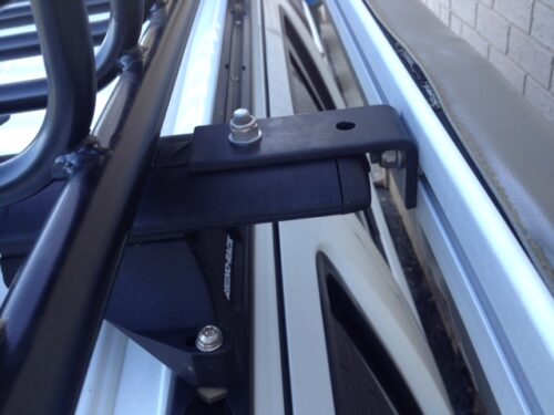 Rhino-Rack 32133 Sunseeker 2.5 x 2.1m Awning - Image 6