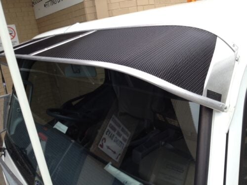 Mitsubishi/Fuso Canter 1995 -2004 Standard Cab Mesh Windscreen Sunvisor - Image 3