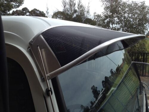 Mitsubishi/Fuso Canter 1995 -2004 Standard Cab Mesh Windscreen Sunvisor - Image 2