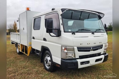 Mitsubishi/Fuso Canter 2006on Standard Cab Mesh Windscreen Sunvisor - Image 2