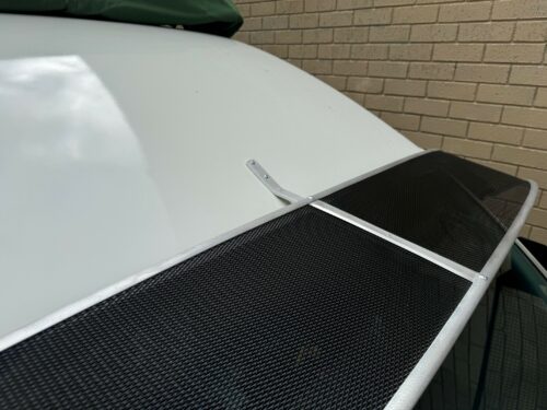 Toyota Hiace Van SLWB wide cab 2005-05/19 Mesh Windscreen Sunvisor - Image 6