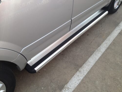 Bushranger 18F600 Stepboards to suit Ford Territory (pr) - Image 2