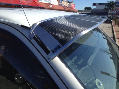 Toyota Hiace Van LWB 2005- May 2019 Mesh Windscreen Sunvisor - Image 6