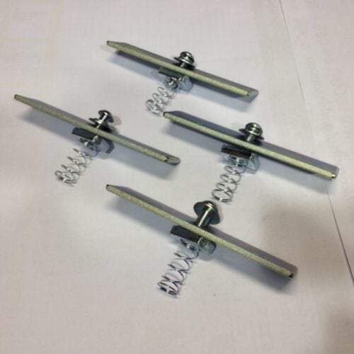 Roof Rack Tray & Basket - Universal Mounting Plates (x4) - Image 2