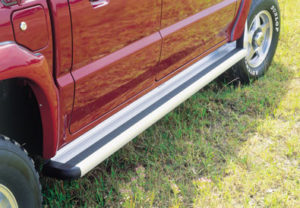 Bushranger 18F97D Stepboards Side Steps to suit Ford Ranger Dual Cab 2011 on.(pr) - Image 3