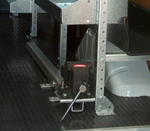 Internal Van 100mm Sliding / Pullout Vise - Image 5