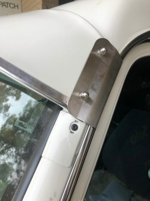 Solid windscreen sunvisor on a Toyota Land Cruiser