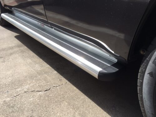 Suzuki Grand Vitara JT 4dr Wagon 09/05-2015 Bushranger Stepboards (18S430) - Image 2