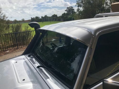 Toyota LandCruiser Ute, Dual Cab, wagon and Troopy Solid Windscreen Sunvisor - Image 9