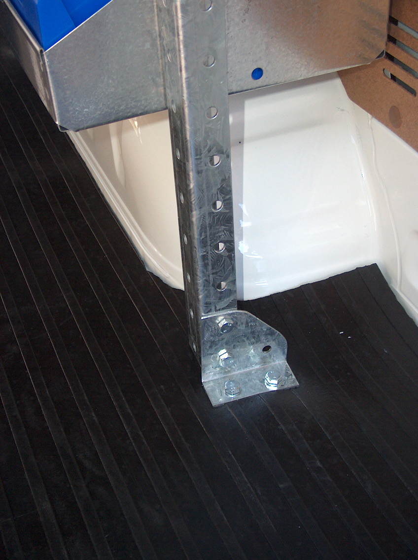 Rubber Floor Mat UTETR Renault Trafic SWB Van Roof Rack World