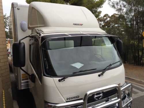 Hino 300 Series Small Cab 2013on Mesh Windscreen Sunvisor - Image 3