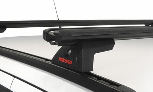 Nissan Navara NP300 4dr Ute Dual Cab Jul 2015 on Yakima Lock n Load 2 Bar Roof Rack (9813517/8000143/8000328) - Image 4