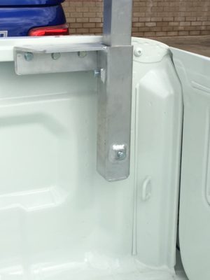 Mitsubishi MQ-MR Triton Sleeved Rear Roof Rack - Image 3