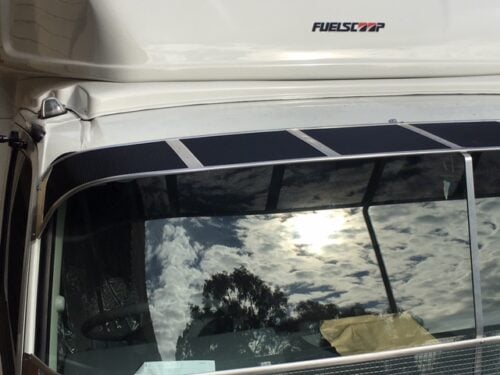 Mitsubishi/Fuso FM (Wide Cab) 2011on Mesh Windscreen Sunvisor - Image 3