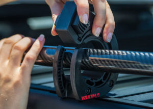 Yakima AceO'Spades Shovel Holder (8000335) - Image 2