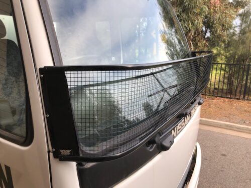 Nissan MK 1995-2011 Windscreen Stone Protector - Image 3