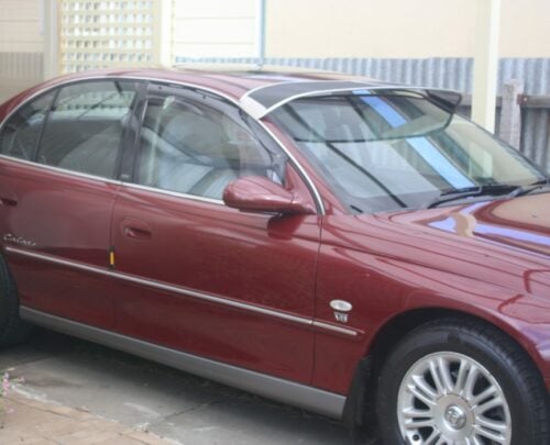 Holden Commodore VT-VZ 4dr Sedan/Wagon/Ute Mesh Windscreen Sunvisor - Image 2