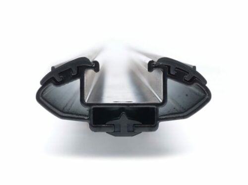 Mitsubishi Pajero Sport 4dr SUV With Flush Rails 12/15on Yakima Lock'N Load Roof Rack (pr) (9813516/8002001/8000356) - Image 3