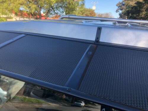 NL Isuzu 2008on Small Cab Mesh Windscreen Sunvisor - Image 2