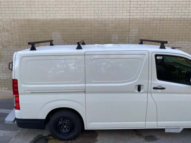 Toyota Hiace LWB/SLWB Gen6 2019on Rhino-Rack Heavy Duty Bars with Steel ...