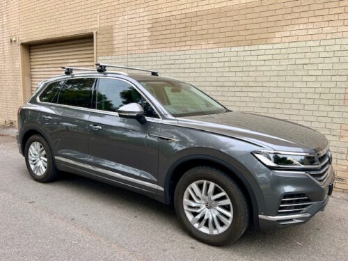 Volkswagen Touareg 5dr SUV w/ Flush Rails 2019 - May 2024 Thule WingBar Evo Roof Racks (pr) (711300/710600/186053) - Image 3
