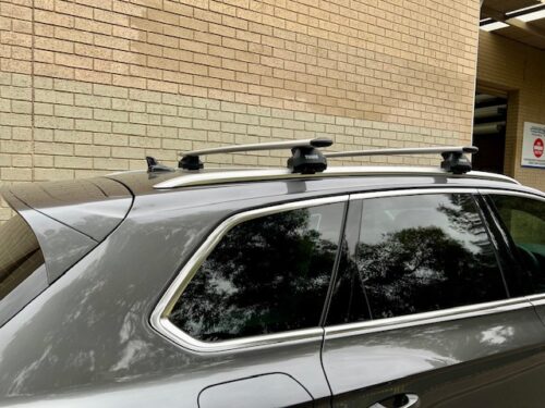 Volkswagen Touareg 5dr SUV w/ Flush Rails 2019 - May 2024 Thule WingBar Evo Roof Racks (pr) (711300/710600/186053) - Image 5