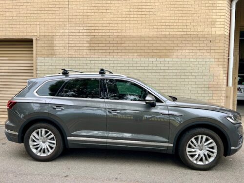 Volkswagen Touareg 5dr SUV w/ Flush Rails 2019 - May 2024 Thule WingBar Evo Roof Racks (pr) (711300/710600/186053) - Image 10