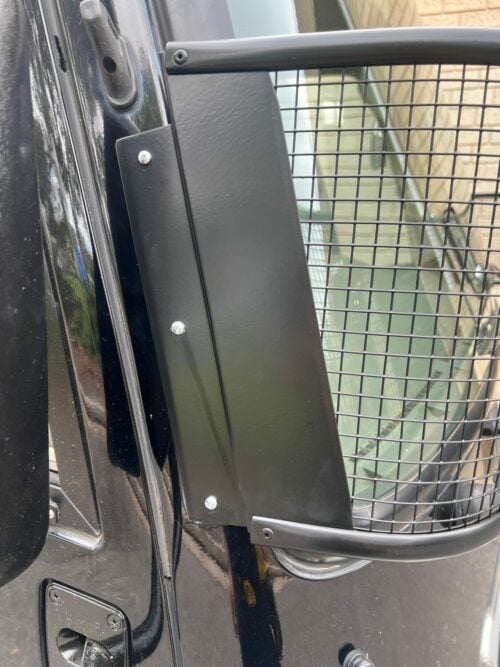 Mitsubishi/Fuso Rosa Bus Black 2001onwards Windscreen Stone Guard - Image 2