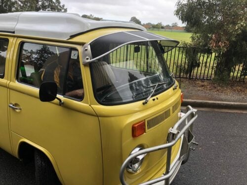 Volkswagen Kombi 1968 -1980 Mesh Windscreen Sunvisor - Image 2