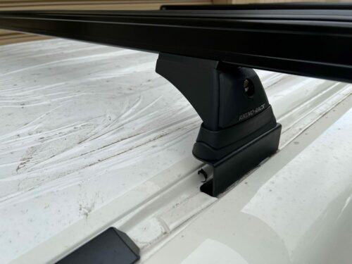 Toyota Hiace SLWB Gen6 06/2019on Rhino-Rack Black Roof racks (3 Bar) (JC-01311) - Image 8