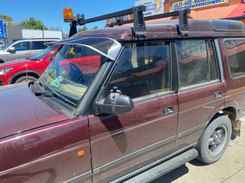 Land Rover Discovery 1 & 2 Mesh Windscreen Sunvisor - Image 2