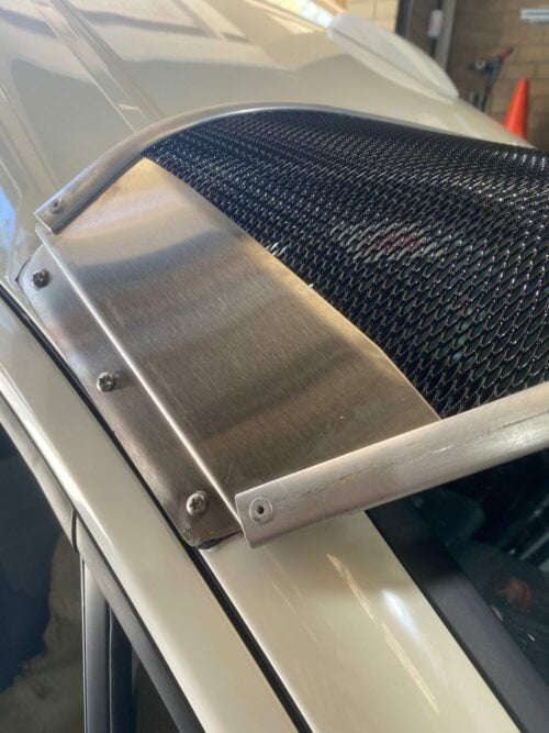 Toyota Hiace Van LWB & SLWB  2019onwards Mesh Windscreen Sunvisor - Image 5