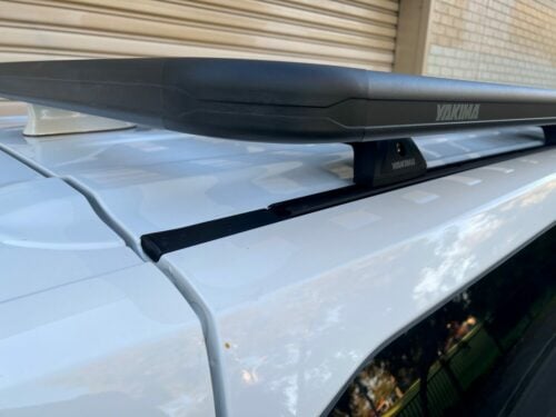Toyota Fortuner GX Yakima LocknLoad Platform (2015on) (1930mm x 1380mm) (YPTY014C) - Image 4