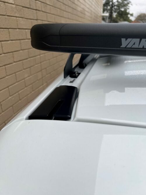 Isuzu MUX Gen2 2021on (with and without rails) Yakima RuggedLine Platform (2130 x1230mm) (YRGL020E) - Image 4