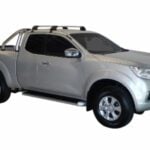 Nissan Navara NP300 D23 King Cab 2015on Yakima Flush Roof Racks (pr) (S7Y/K932)