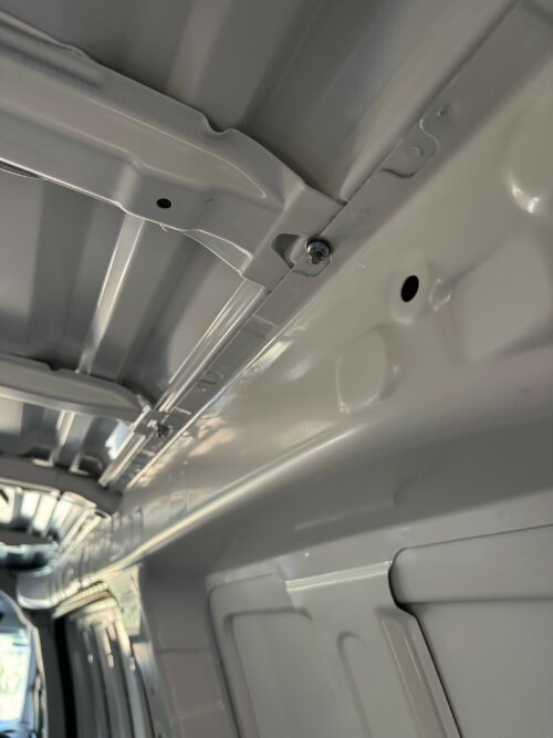 Hyundai Staria Load  VAS 3 BAR TRACK MOUNT AERO-COMMERCIAL ROOF RACK (VAS.RA1230) - Image 12