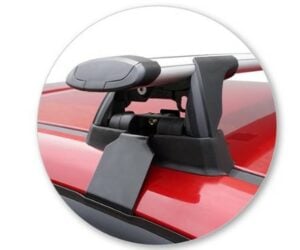Toyota Corolla Cross 2023 -on Yakima Thru Bars Silver (pr) (S17Y/K1265) - Image 3