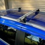 Isuzu Mux Gen2 2021on (with roof rails) Silver Thru Bar Yakima (pr) (S17Y/K1201)