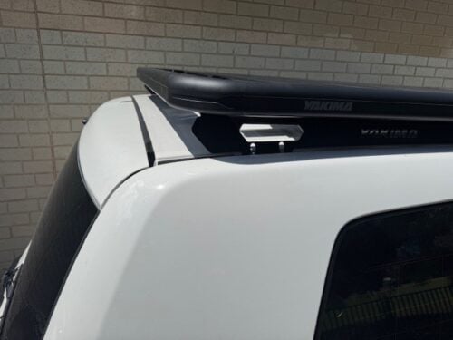 Toyota 200 Landcruiser Yakima LockNLoad RuggedLine Platform (2130mm x1240mm) - Image 11