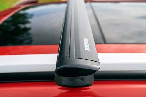 VolksWagon T-Roc 2020on (with raised rails) Yakima JetStream Thru Bar Black (2) (9813501/9813064) - Image 3