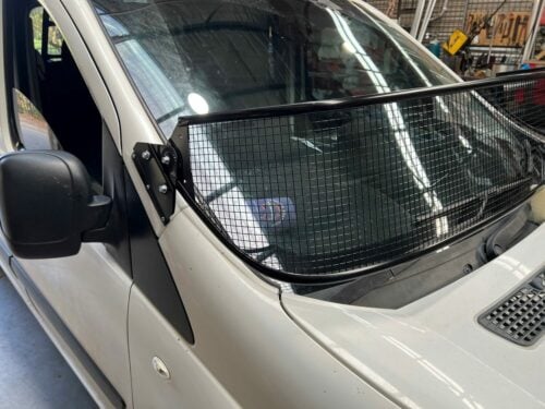 Fiat Scudo Black 300mm Windscreen Stone Protector - Image 7