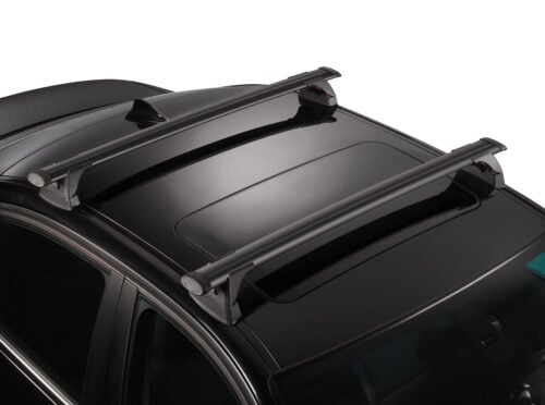 Land Rover Defender And On Naked Roof Yakima Through Roof Racks Pr Black S YB