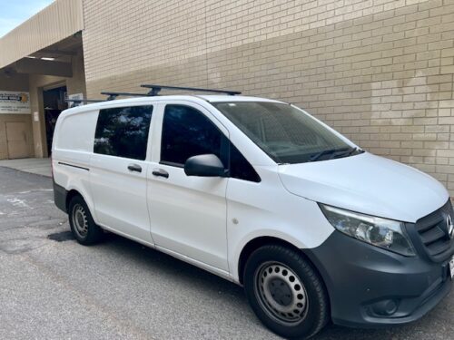Mercedes Vito 2004 onwards Yakima Trim HD 3 bars (9813518/K935/9812104/9812105) - Image 9