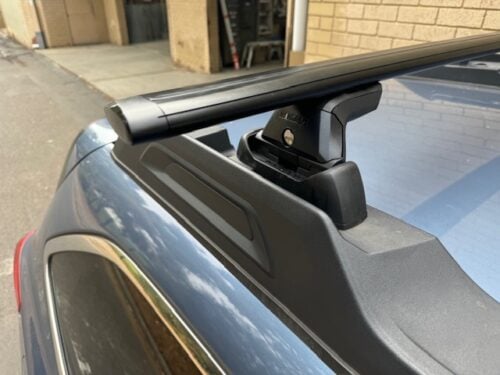 Subaru Outback 5dr Wagon With Swing Out Bars 2020on Yakima Jet Stream Bars (pr) (9813501/9813024/9813827) - Image 7