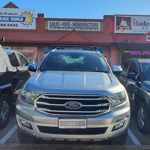 Ford Everest 2015-2022 with flush rails Rhino Rack RX200 Black Bars(pr) (JC-01994)