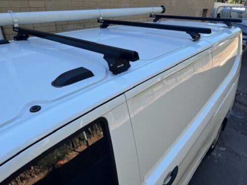 Ford Transit Custom AV SWB  & LWB 02/2024 Rhino-Rack Commercial Roof Racks (3 bars) (JA5418) - Image 3