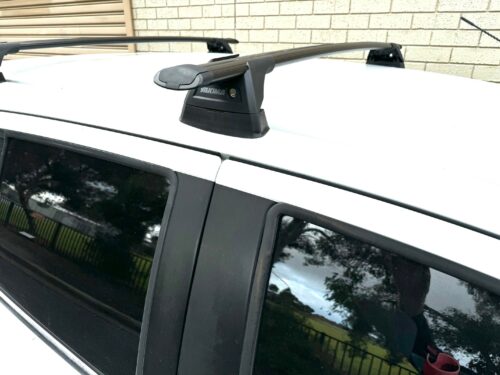 Isuzu MU-X (with no rails) 2013-July 2021 Yakima ThruBar Black (2) (S17YB/K880) - Image 2