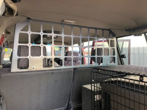 Toyota LandCruiser LC80  Light Cargo and Pet Barrier (KS0007) - Image 3