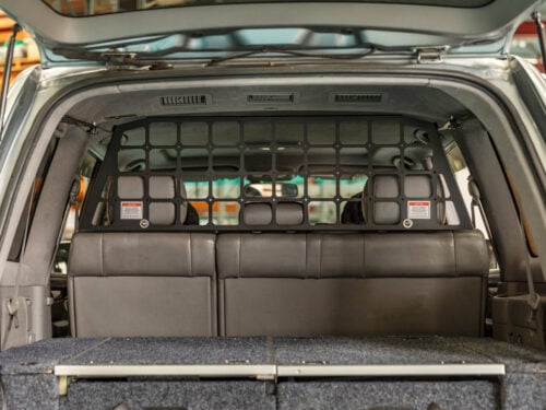 Kaon Light Cargo & Pet Barrier to suit Toyota LandCruiser LC100 / LC105 (KS0387) - Image 7