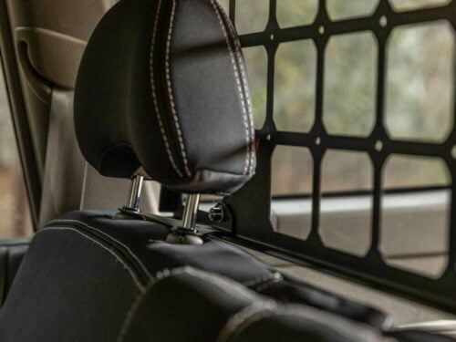Kaon Light Cargo Pet Barrier & Standalone Shelf to suit Nissan Patrol Y61 GU (KS0693) - Image 4